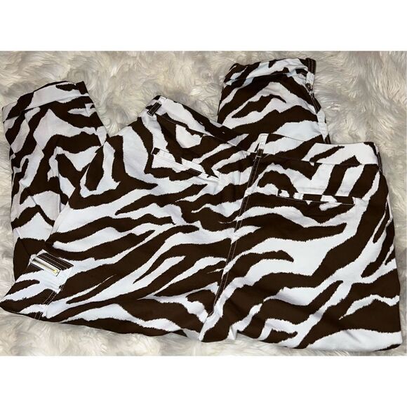 Chico's Brown & White Animal  Print Cropped Pants Capris Size 12 - Picture 3 of 4